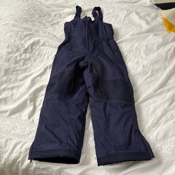 L.L. Bean Other - LL Bean Kids Ski Bib Size 5/6 in Blue Boys Girls insulated Navy